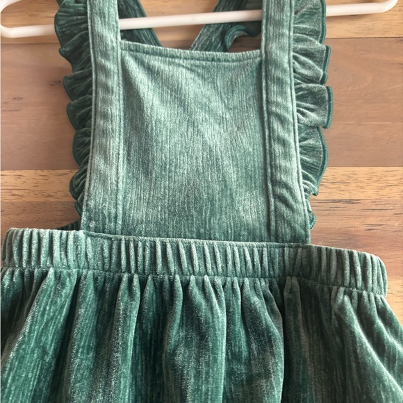 Green Ruffled dress - Picture 2 of 3